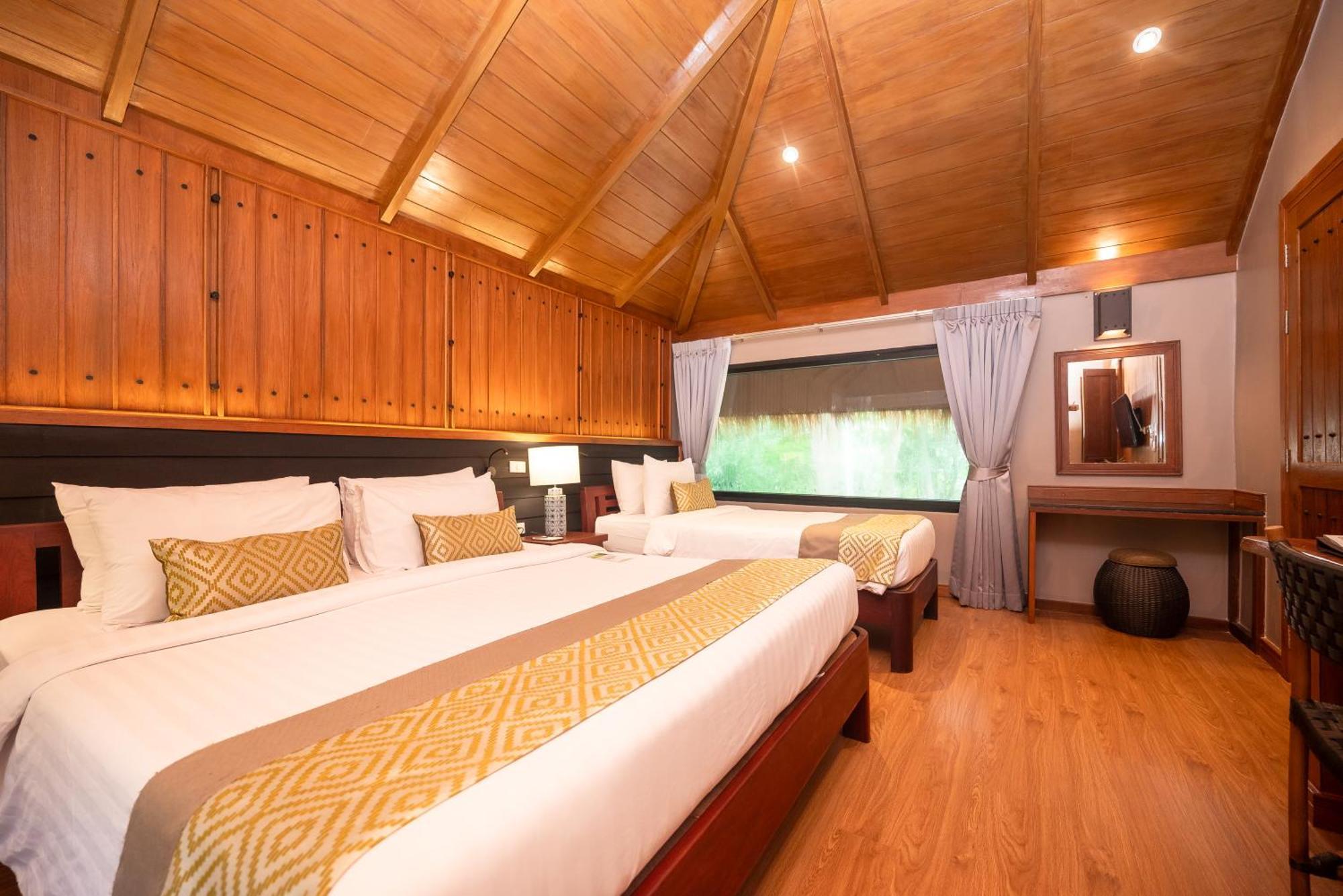 River Kwai Resotel Ban Huai Maenam Noi Екстериор снимка