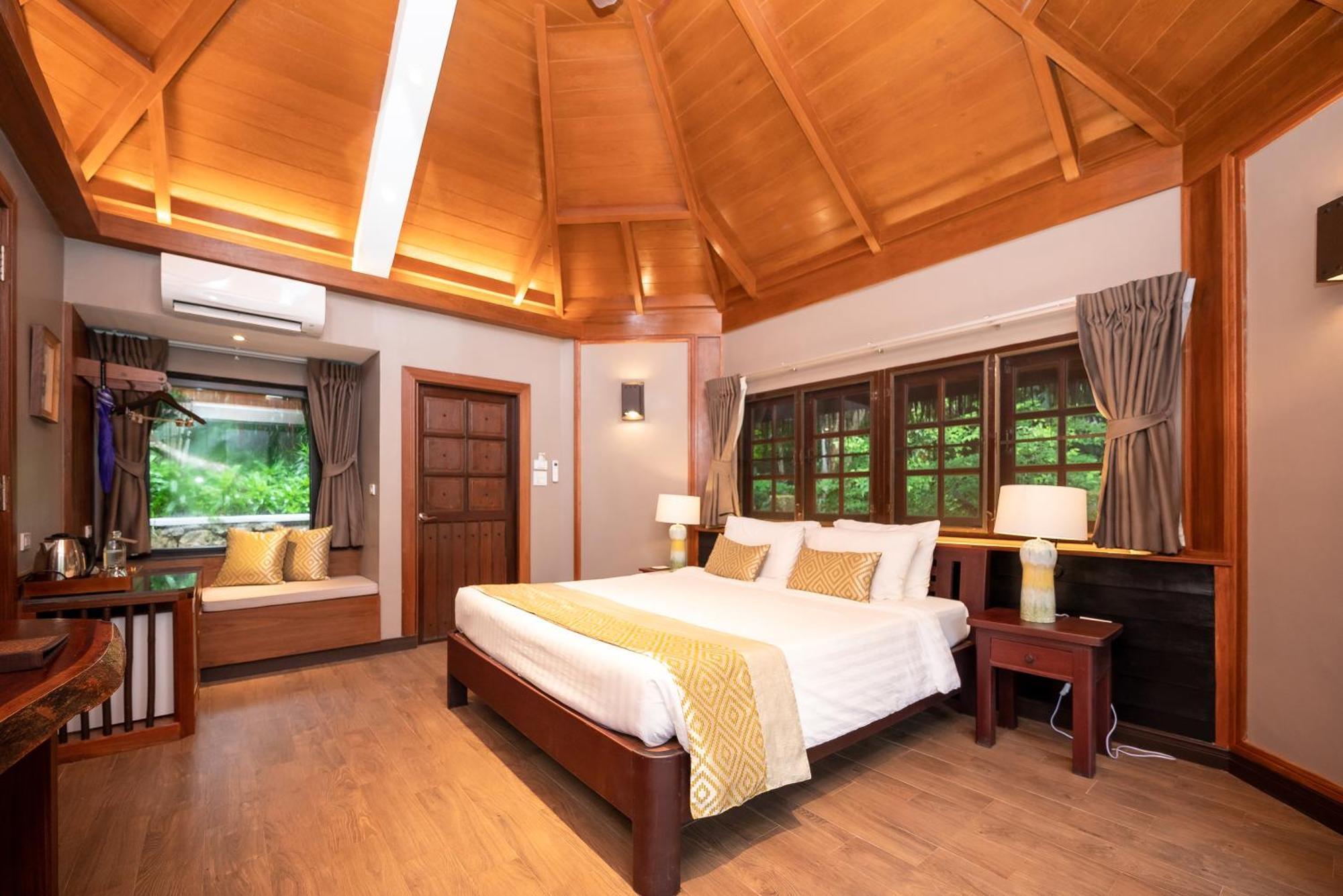 River Kwai Resotel Ban Huai Maenam Noi Екстериор снимка